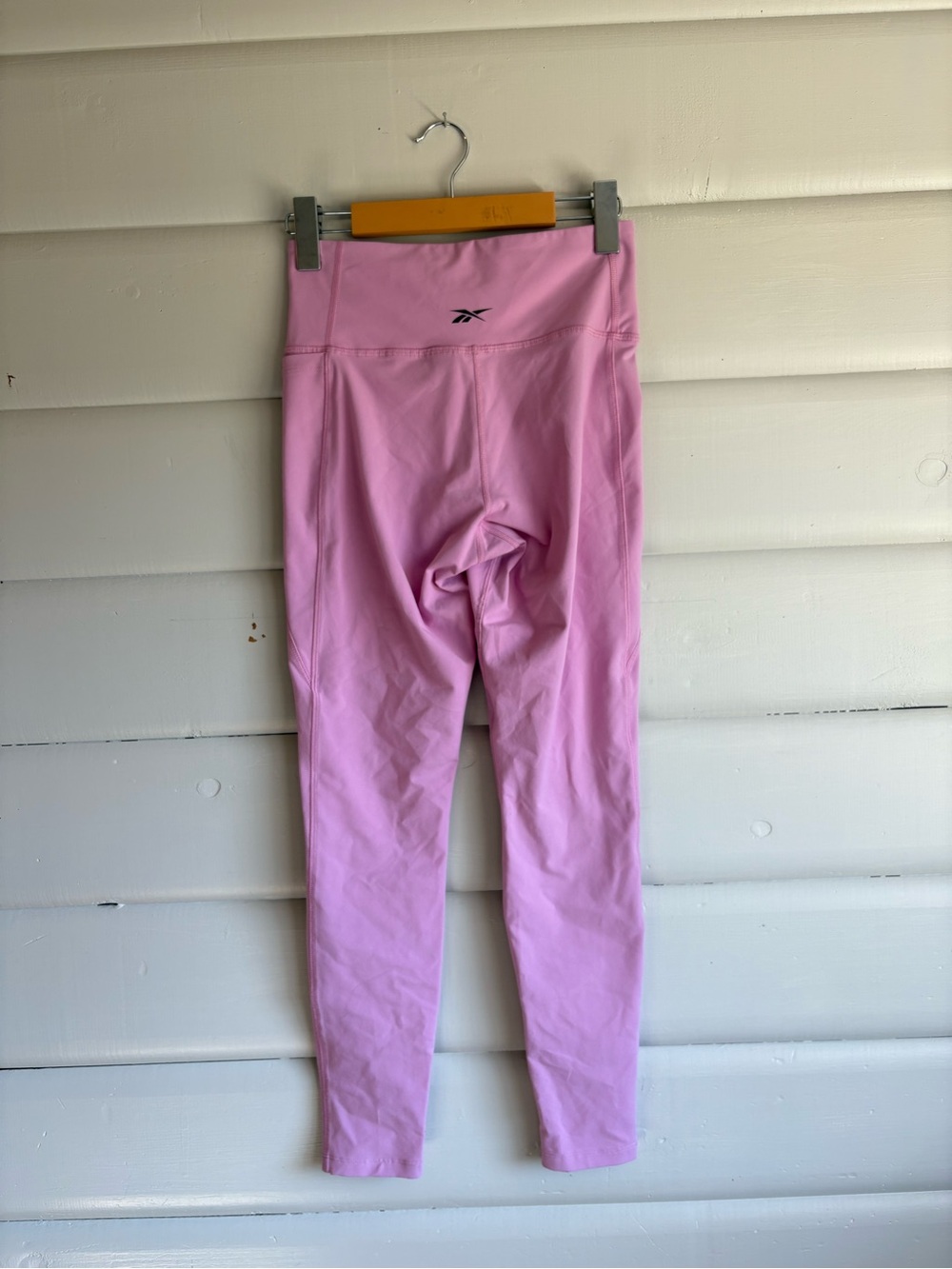 Reebok Pink High Rise Pocket Leggings Size Small Athletic Workout Yoga
